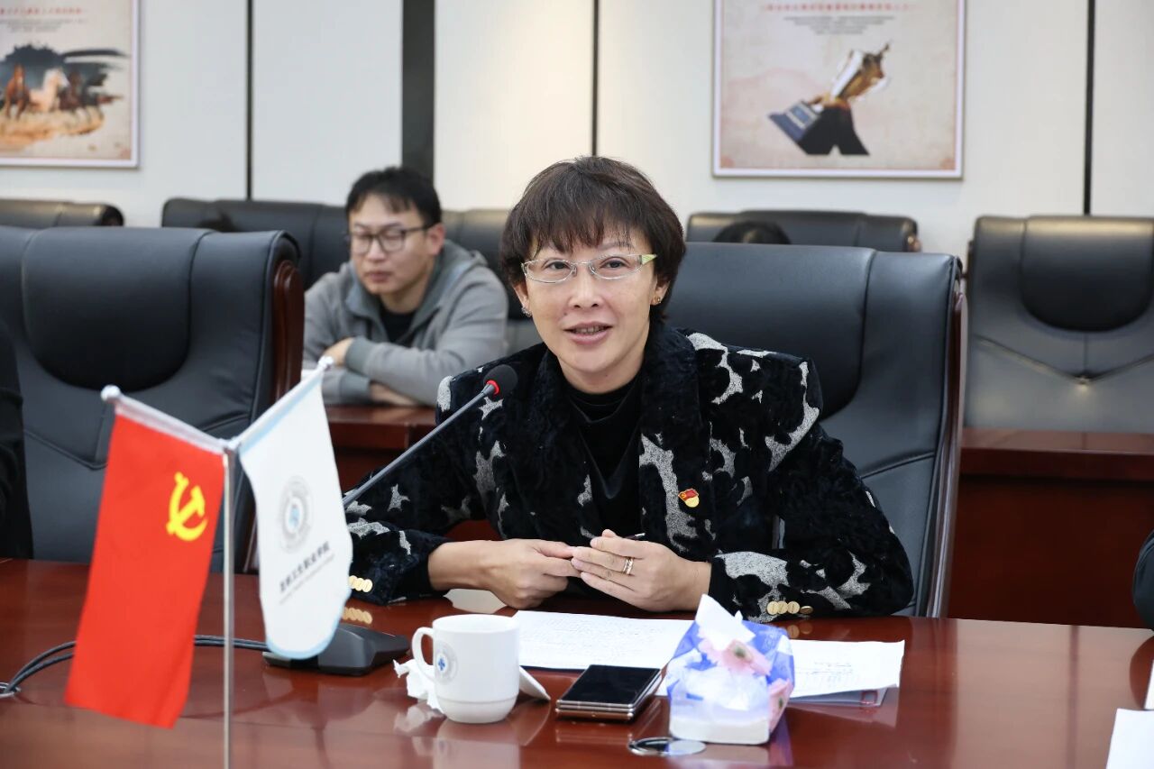 2abc147acb57c125f4bb928489e991ec.jpg