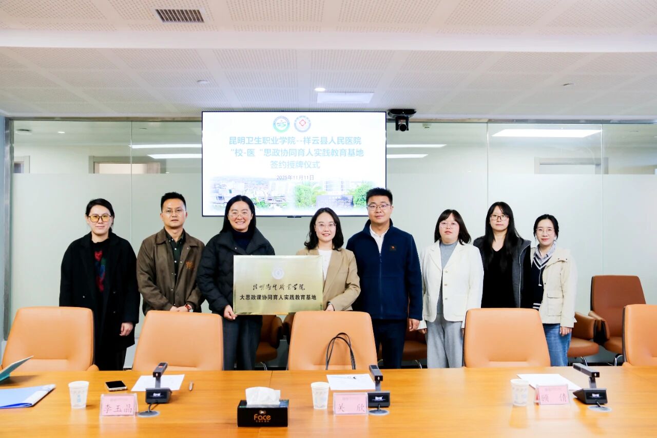 c2674fb47e637f60a7b3a1699124d70c.jpg